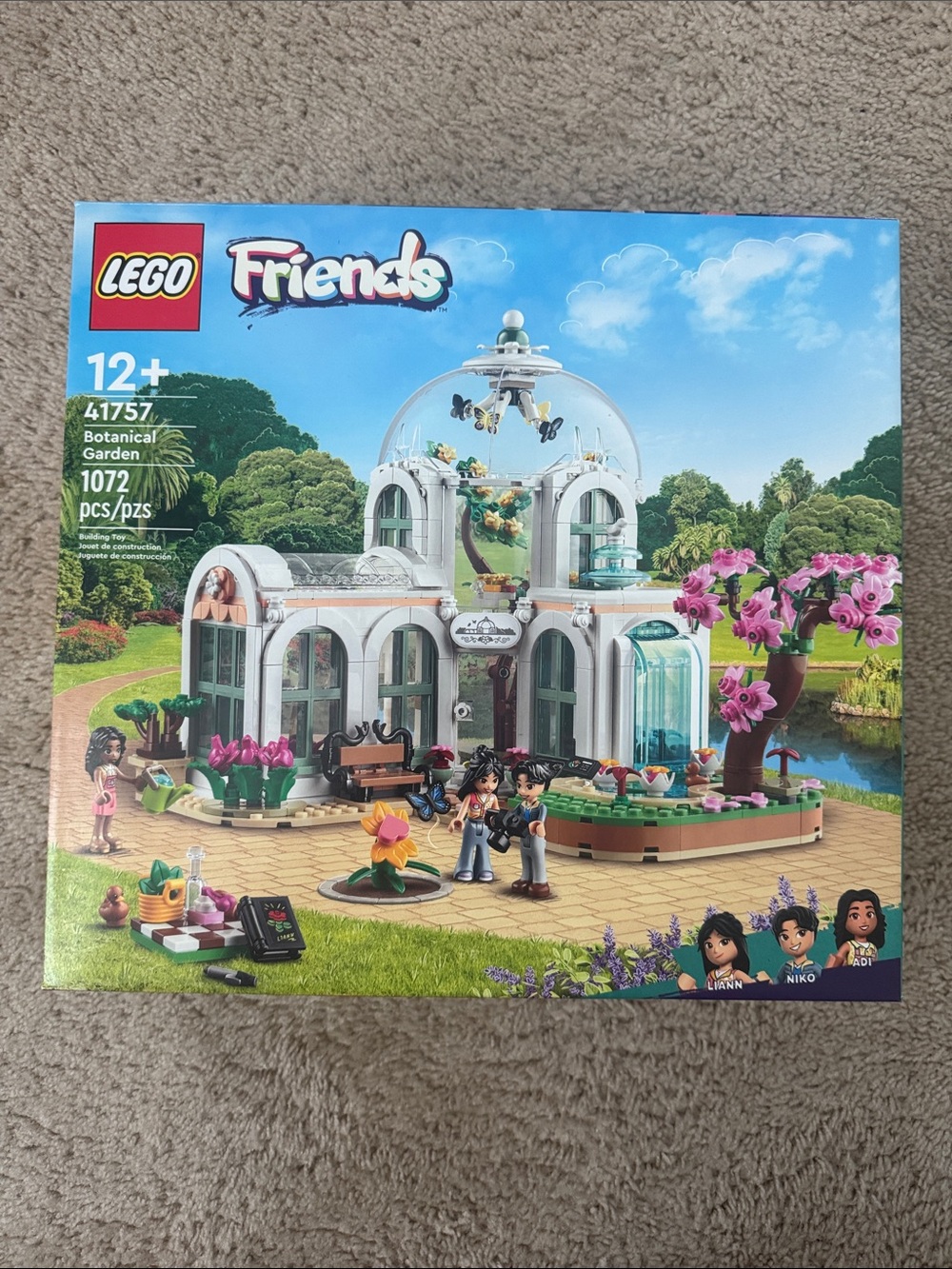 LEGO 41757 Friends Botanical Garden Set NEW